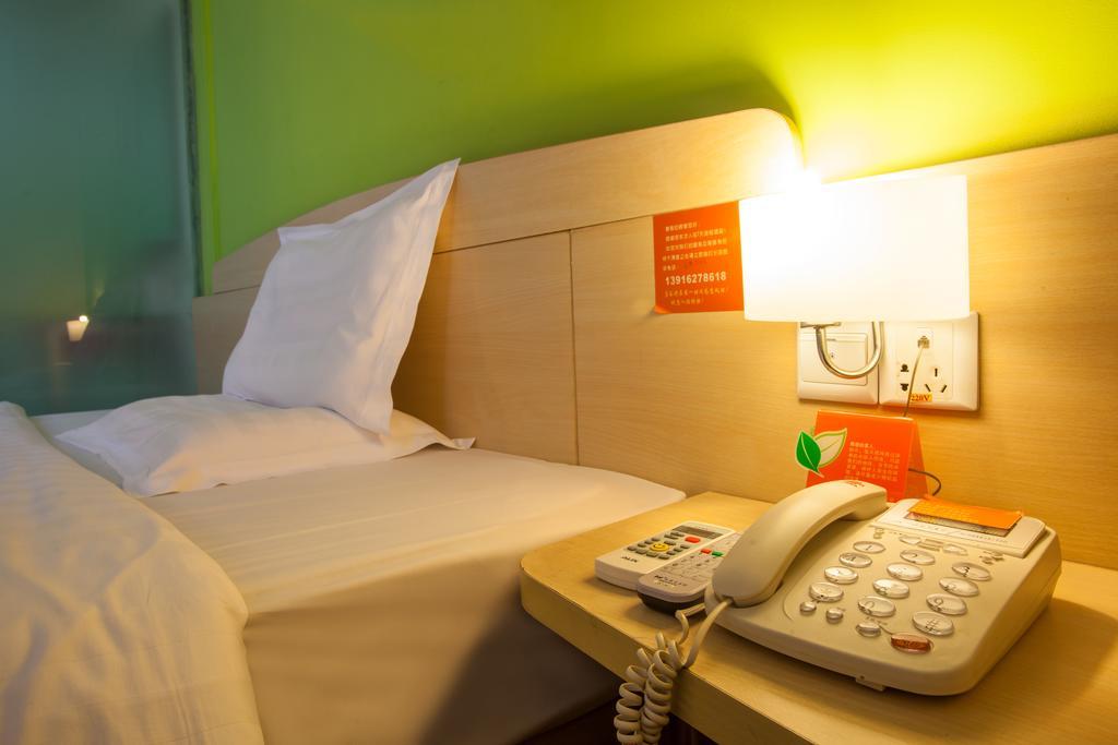 7Days Inn Guangzhou Nonglinxia Road Ouzhuang Subway Station חדר תמונה